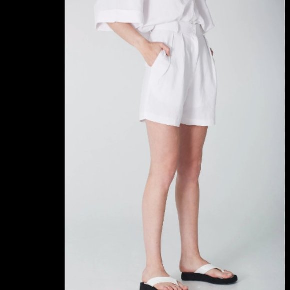 UNCLE Studios - Picture 2 of 3